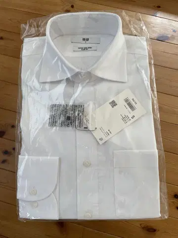 UNIQLO 슬림핏 와이셔츠 S