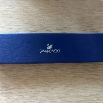 스와로브스키 하트 모양 크리스탈 목걸이