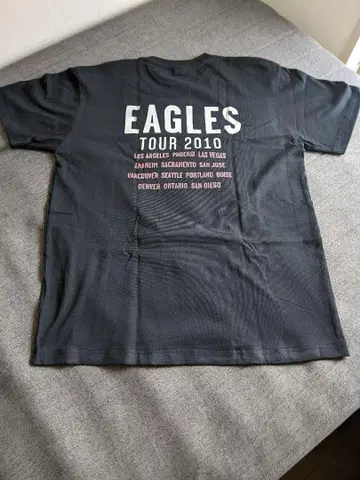 EAGLES TOUR 2010 티셔츠 L 사이즈 블랙