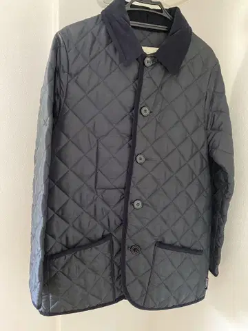 Traditional Weatherwear 퀼팅 자켓 네이비