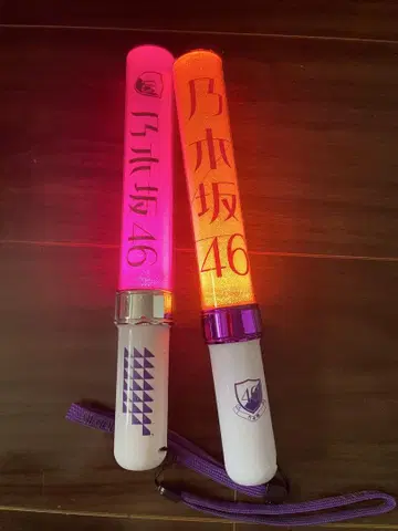 노기자카46 응원봉 2개 세트
