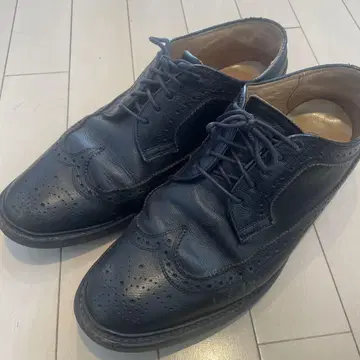 REGAL 블랙 가죽 브로그 신발