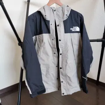 THE NORTH FACE 마운틴 라이트 자켓 미네랄 그레이