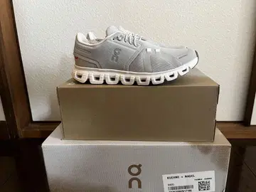 On 스니커즈 Cloud 6 Glacier | White 24.0