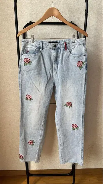 [Desigual] 빅 사이즈 데시구알 개성적인 컷오프 청바지