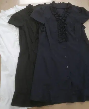새상품 에쿠라탄 블라우스 원피스 튜닉 갤러리 비스콘티 네이비