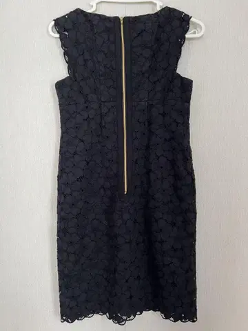 DRESSTIOR 슬리브리스 원피스