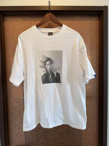 애플 범 티셔츠