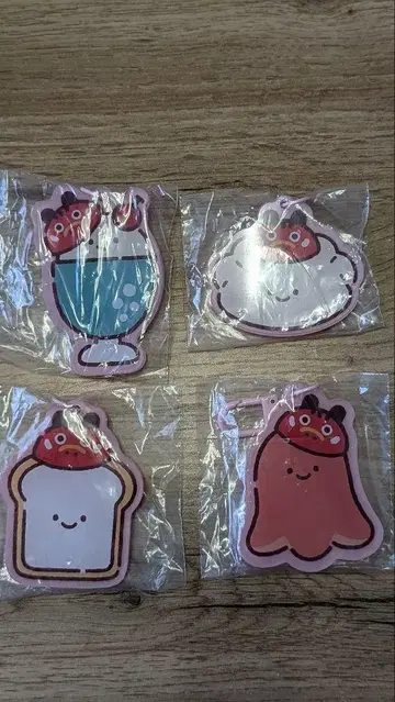 니코리나 아크릴 키링