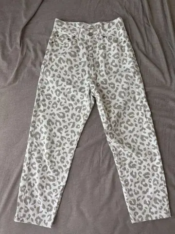 Moussy 레오파드 데님 팬츠