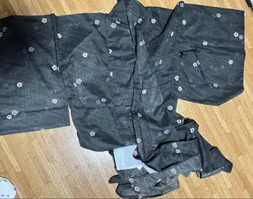 블랙 컬러 꽃무늬 코몬 기모노 폴리에스테르