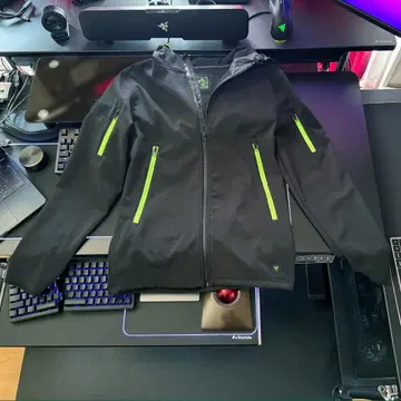 Razer 후드 부착 후드티 Lifestyle M65 Jacket 블랙