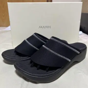 AKAISHI 아카이시 아치 피터 5 발가락 샌들 609 올 블랙