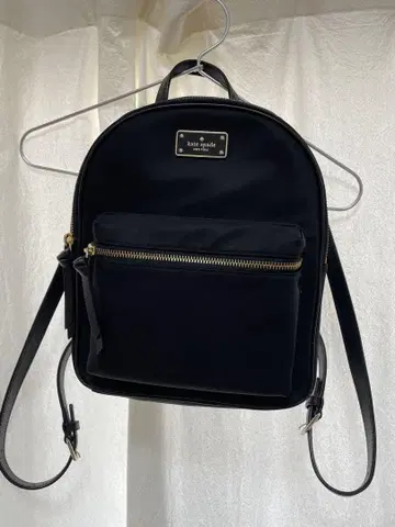 kate spade 블랙 백팩