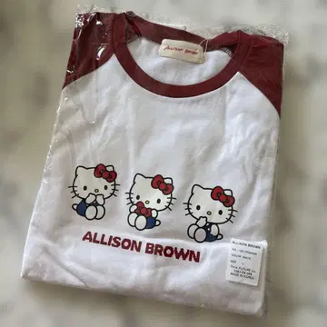 ALLISON BROWN 헬로키티 티셔츠 M 사이즈