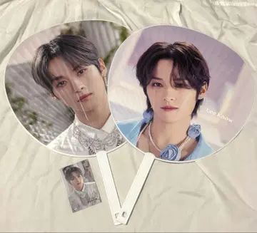 STRAY KIDS 리노 부채 2장