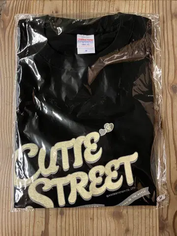 CUTIE STREET 로고 티셔츠 블랙 큐스토 라이브 M 사이즈