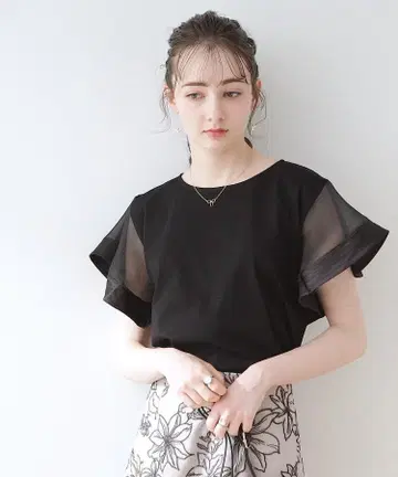 LLsize Couture Brooch 시스루 소매 블랙 탑