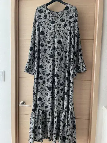 하우스 오브 로터스 원피스