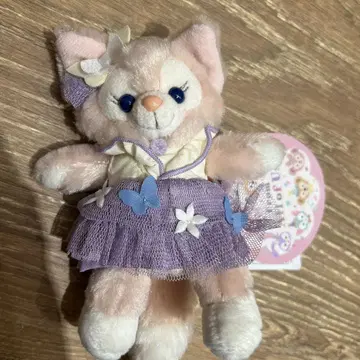 리나벨 프롬 올 오브 아스 봉제 인형 배지