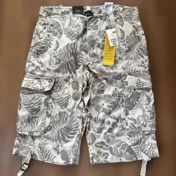 H&M 하이비스커스 하프 팬츠 미사용 2000년대 사이즈 31