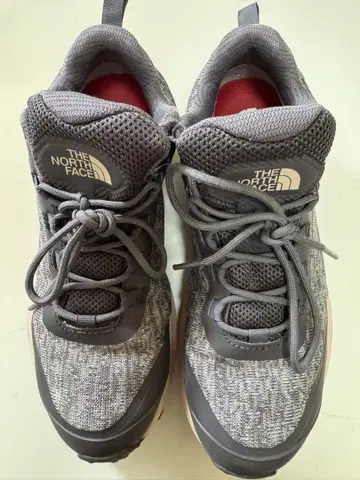 THE NORTH FACE XTRAFOAM 트레일 러닝화
