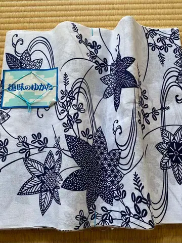 유카타 원단 화이트 베이스 리메이크 원단 조각 새상품 미사용품