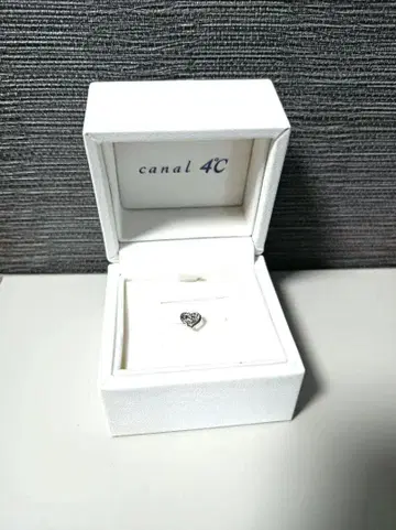 canal 4C 하트형 K10 귀걸이 [한쪽 귀 1개]