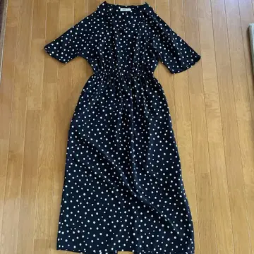 Demi-Luxe BEAMS 도트 무늬 반팔 롱 원피스
