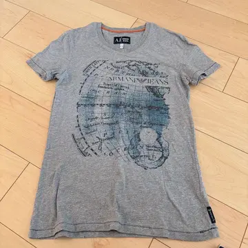 ARMANI JEANS 데미지 가공 코튼 V넥 반팔 티셔츠 그레이