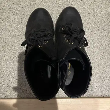 블랙 지퍼 숏부츠 힐 7cm