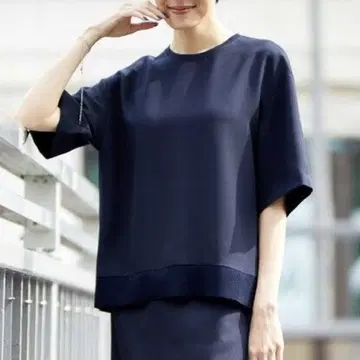 ICB 세탁 가능한 FluidBackSatin T 블라우스