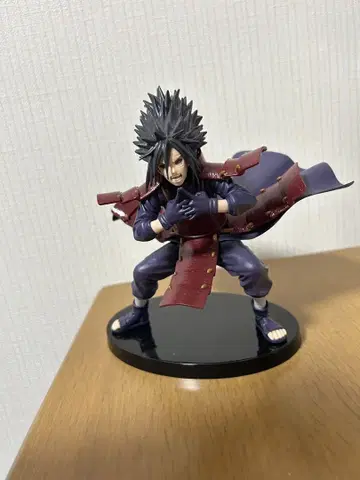 [NARUTO] 우치하 마다라 피규어 UFO 캐처 (수수료 포함)