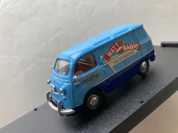 WATT RADIO FIAT 600 미니카