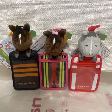 꿈꾸는 명마 컬렉션 봉제 인형 패스 케이스 전종 세트
