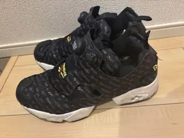 Reebok 블랙 스니커즈 펌프 퓨리