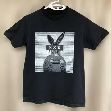GOD SELECTION XXX 티셔츠 아리아나 그랑데 사진