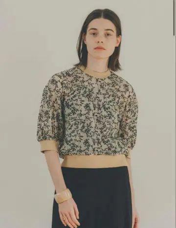 새상품급 CLANE FLORET EMBROIDERY 플라워 자수