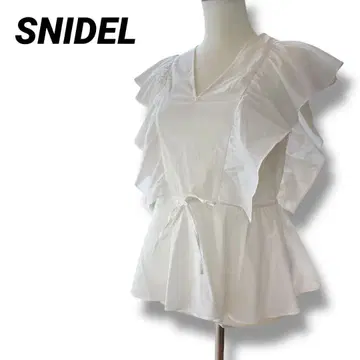 SNIDEL 스나이델 프릴 페플럼 블라우스 상의 셔츠 화이트