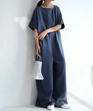 antiqua 스퀘어넥 올인원 블루
