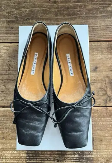 PIPPICHIC 블랙 발레 슈즈