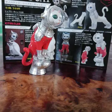 KENJI YANOBE SHIP'S CAT 피규어