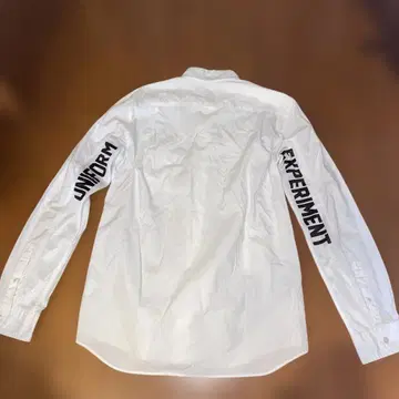 UNIFORM EXPERIMENT 화이트 긴팔 셔츠