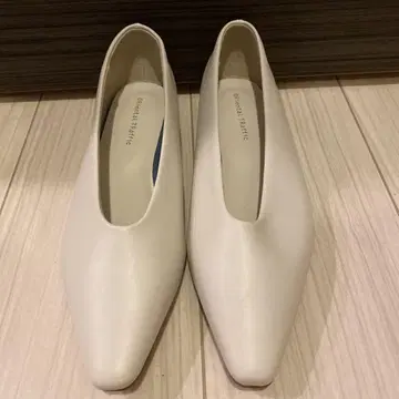 미사용 새상품 Oriental Traffic 화이트 펌프스 25cm
