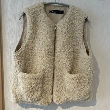 ZARA 보아 베스트 크림색 M 사이즈