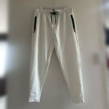 자라 맨투맨 지퍼 포켓 부착 팬츠
