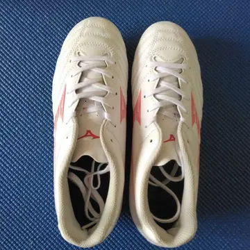 Mizuno 모나르시다 네오 축구 스파이크