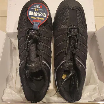 미사용 새상품 DUNLOP 어반 트래디션 610WP 26.0