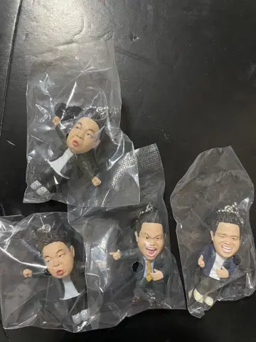 다이앤 고이고이고이에서 수스수한 가챠 키링 4개 세트