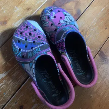 Crocs 컬러풀 클로그 샌들 패트리시아필드 한정품